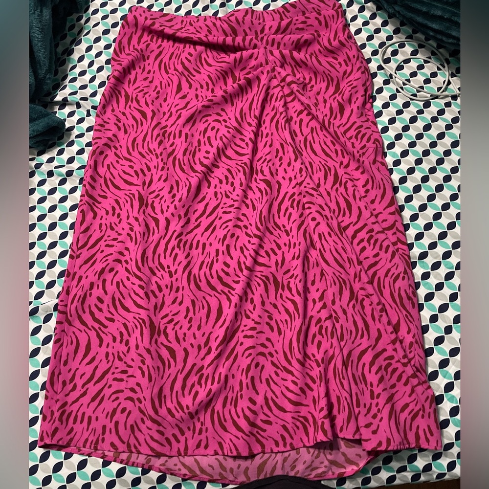 Nine West Side Ruched Midi Skirt